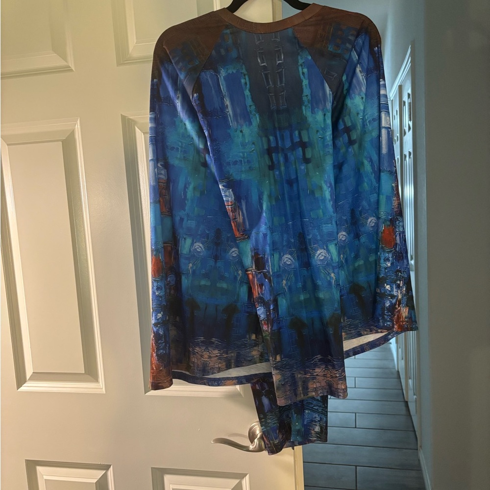 Vibrant Multicolor Top - Picture 4 of 9